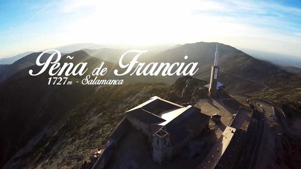 Hotel Hospederia Del Santuario De La Pena De Francia El Cabaco Exterior foto