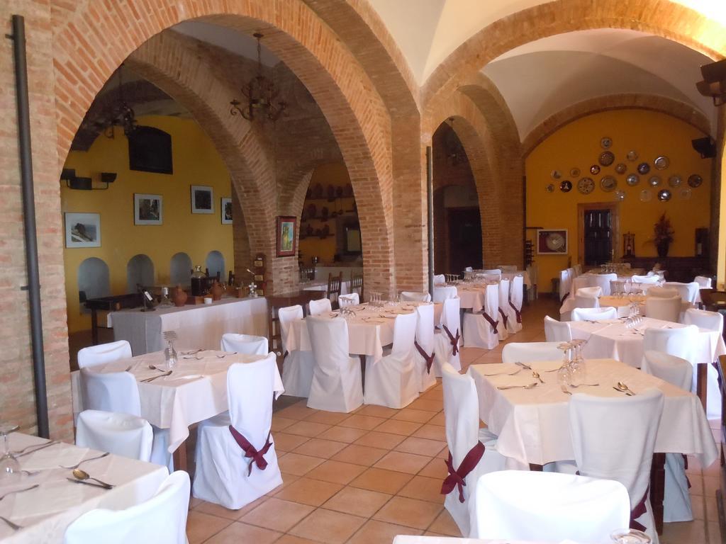 Hotel Hospederia Del Santuario De La Pena De Francia El Cabaco Exterior foto
