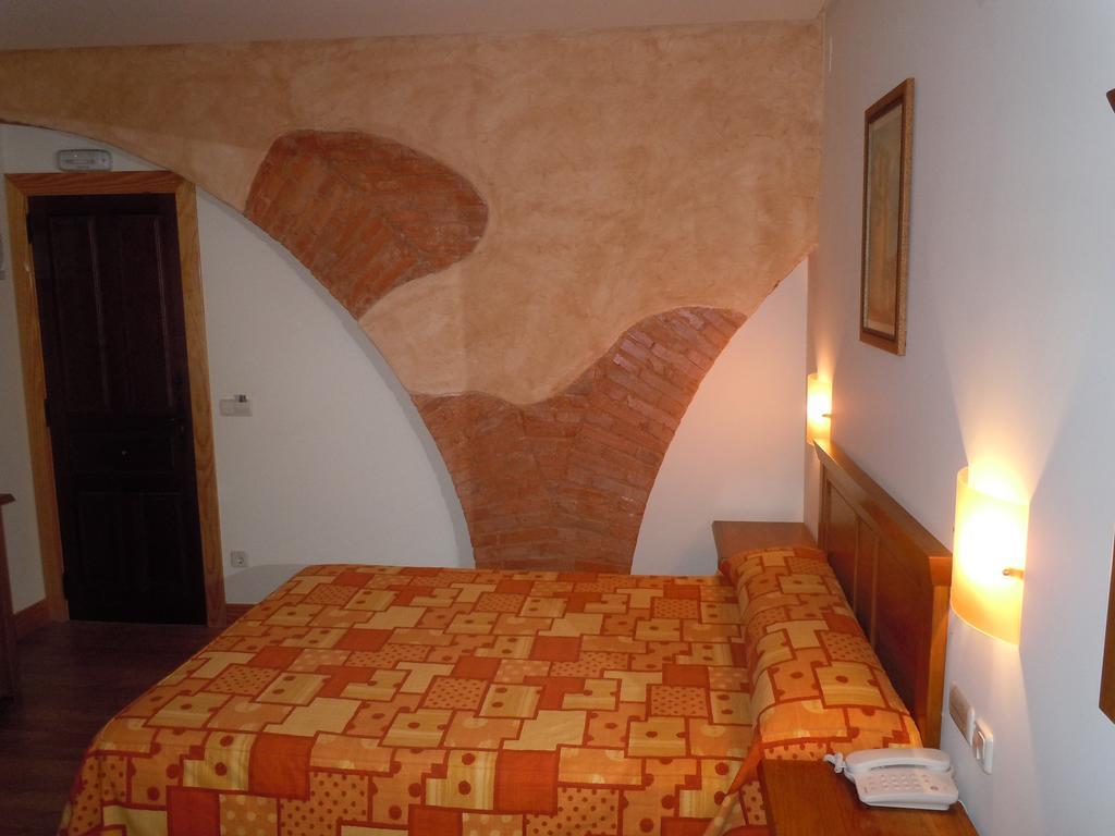 Hotel Hospederia Del Santuario De La Pena De Francia El Cabaco Zimmer foto